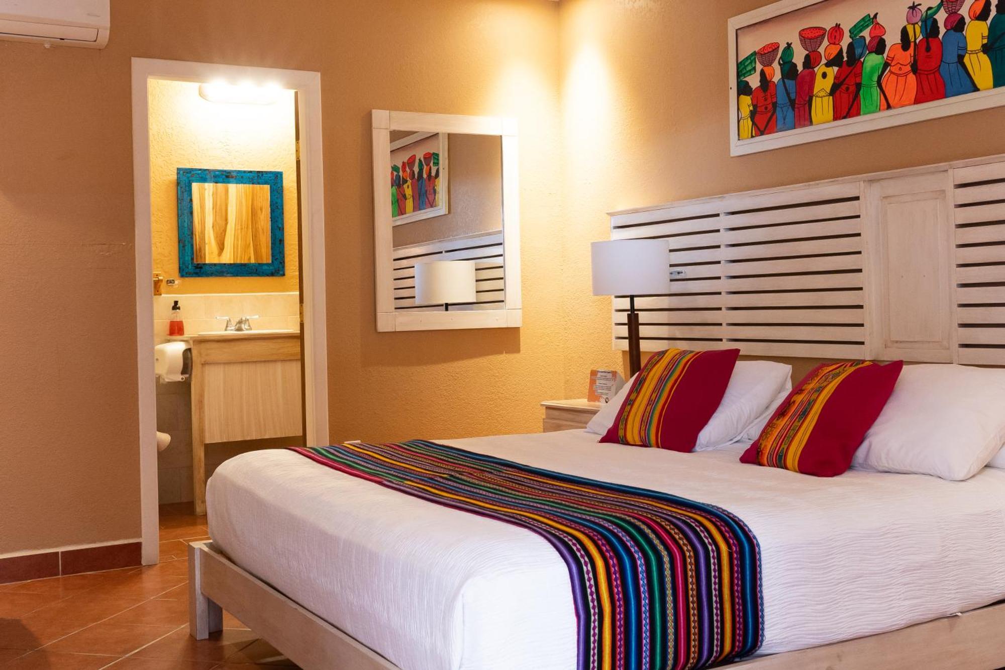 Mr. Tucan Hotel เวสต์เอนด์ ภายนอก รูปภาพ